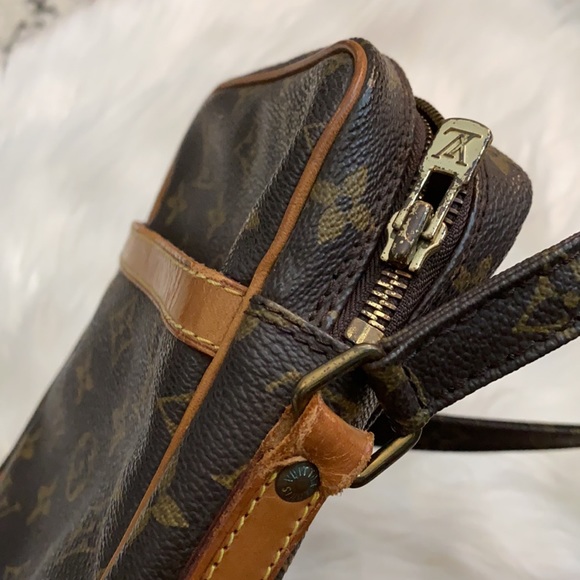 VINTAGE AUTHENTIC LV Danube crossbody bag.